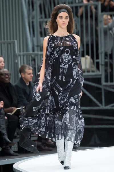Look 57